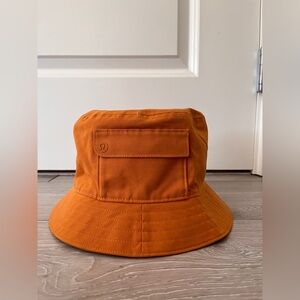 Lululemon Bucket Hat - size M/L - orange